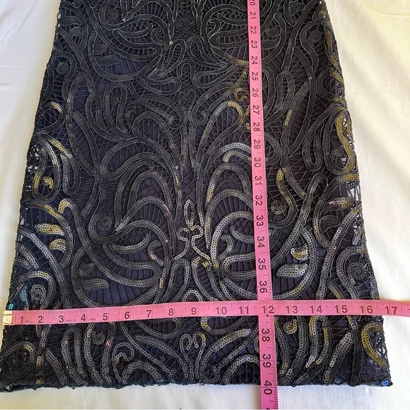 Tadashi Shoji Sequins Swirl Fitted Lace Long-Sleeve Cocktail Dress Size 2 EUC - Picture 16 of 16